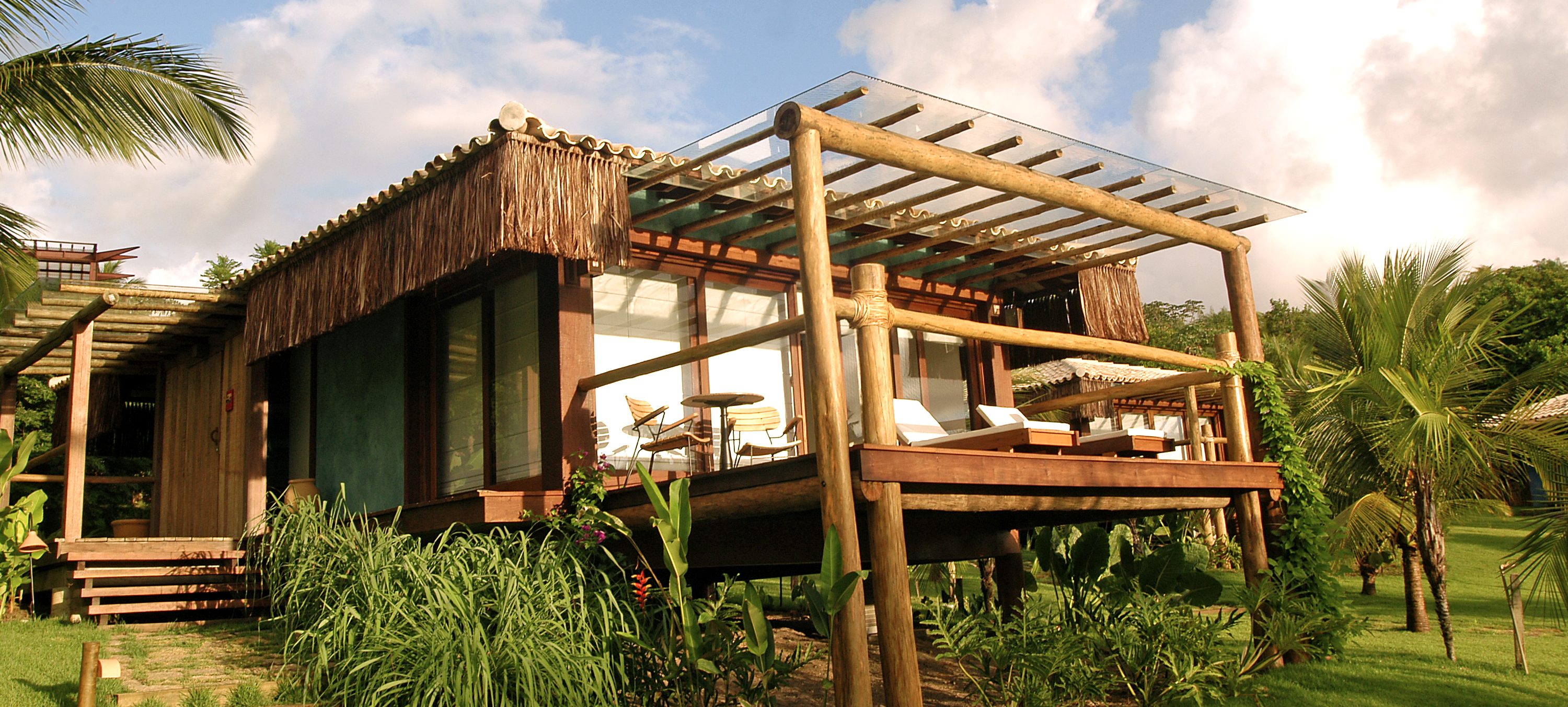 Bangalo Luxe Txai resort