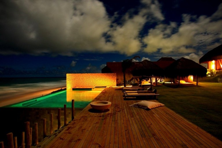 kenoa resort la nuit