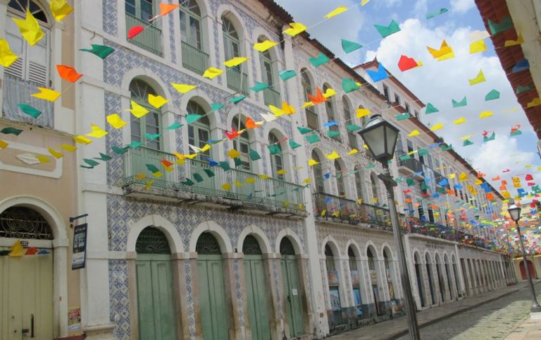 Rue du centre historique de Sao Luis.