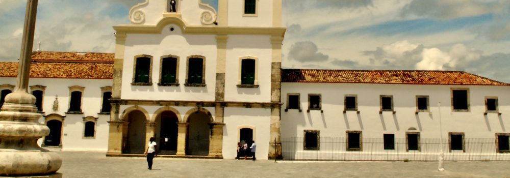 Vue de la place Sao francisco à Sao Cristovão au Brésil.