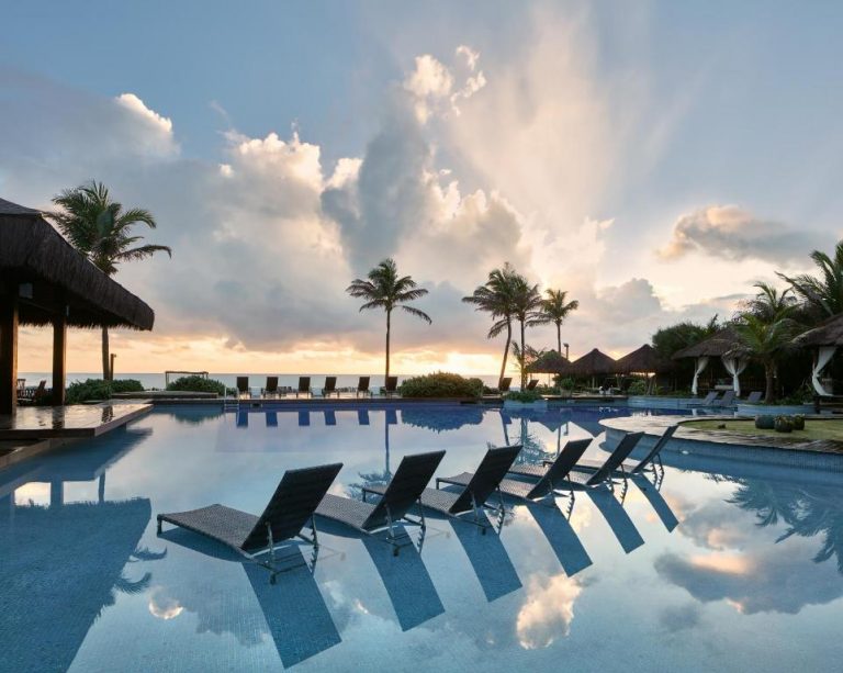 zorah beach piscine